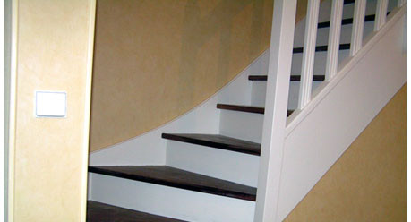 Peinture escalier bois interieur moderne